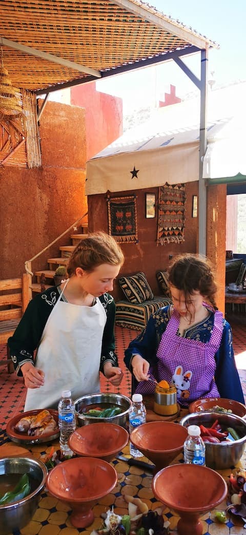 Learn Berber cooking in a garden image 1